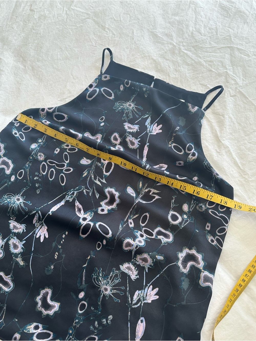 Nordstrom top with lavender print on black size medium - Picture 4 of 15